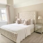Polly Wing Buttoned Bed